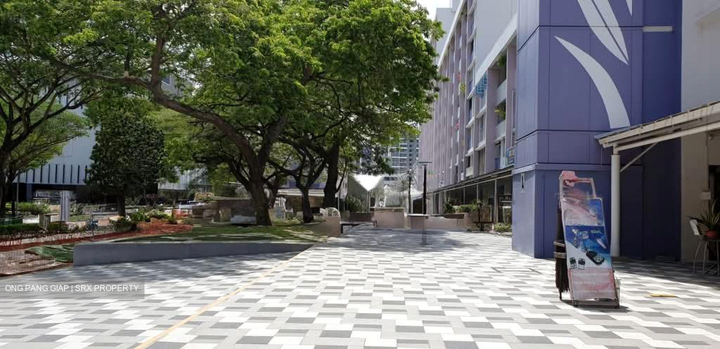 Bedok Town Centre (D16), Shop House #581704271